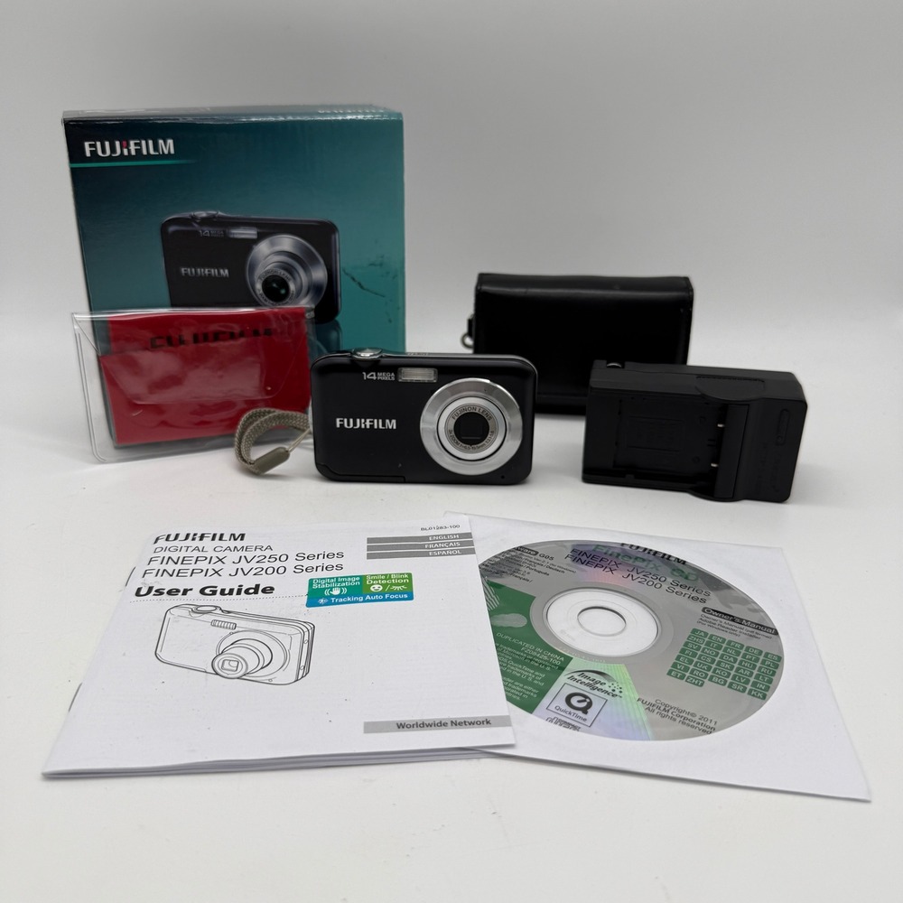 Fujifilm FinePix JV200 Digital Camera Black 14MP Bundle Card Case Charger TESTED